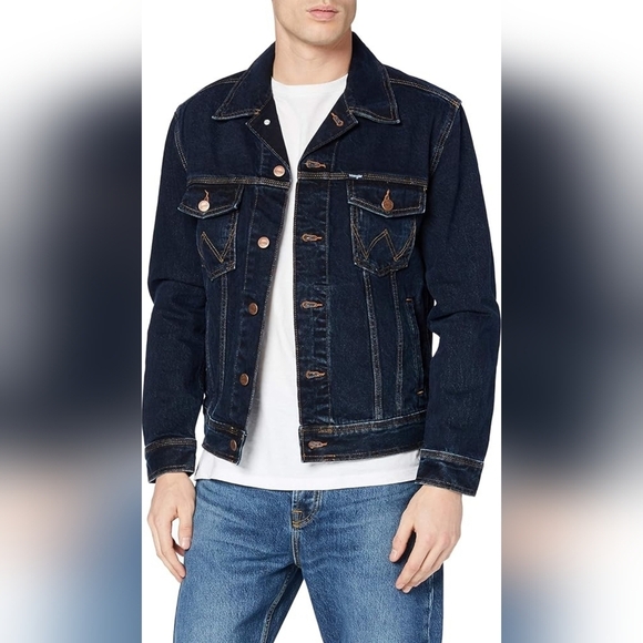 NWOT Wrangler Retro Mod Authentic Western Denim Jacket.